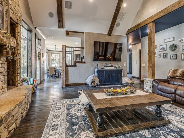 12354 S 241st East Avenue, Broken Arrow, OK 74014