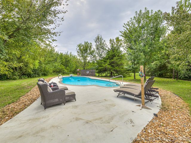 12354 S 241st East Avenue, Broken Arrow, OK 74014