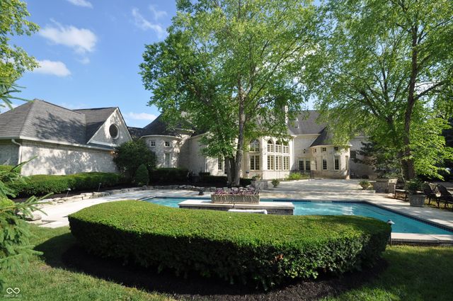 1089 Laurelwood, Carmel, IN 46032