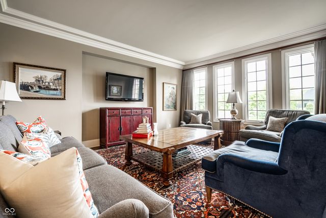 1089 Laurelwood, Carmel, IN 46032
