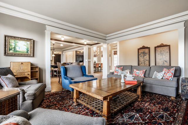 1089 Laurelwood, Carmel, IN 46032