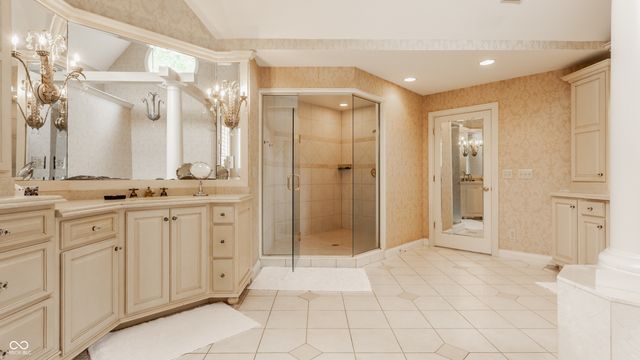 1089 Laurelwood, Carmel, IN 46032
