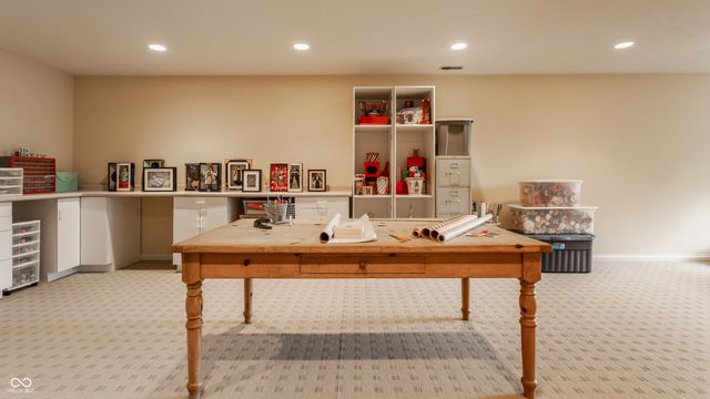 1089 Laurelwood, Carmel, IN 46032