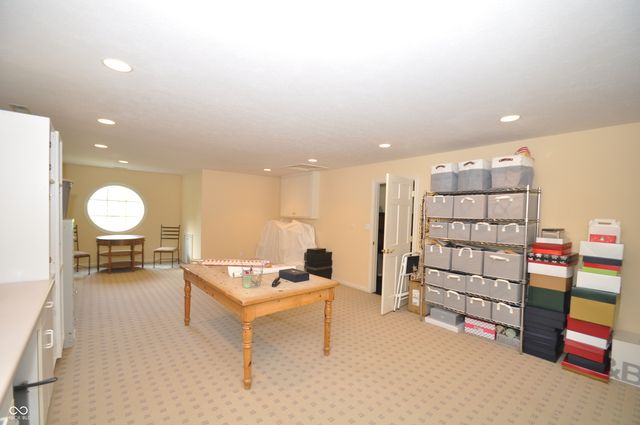 1089 Laurelwood, Carmel, IN 46032
