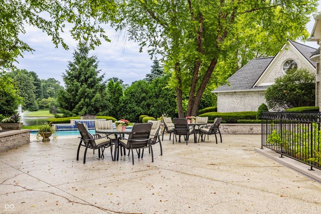1089 Laurelwood, Carmel, IN 46032