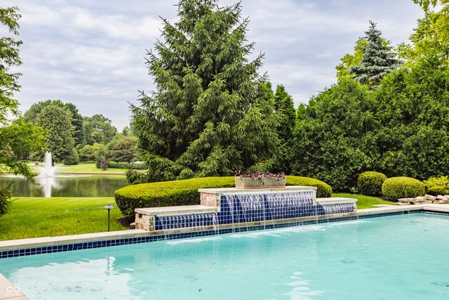 1089 Laurelwood, Carmel, IN 46032