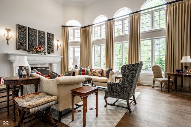 1089 Laurelwood, Carmel, IN 46032