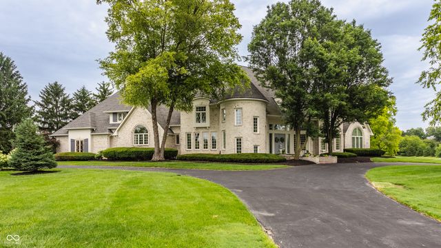 1089 Laurelwood, Carmel, IN 46032