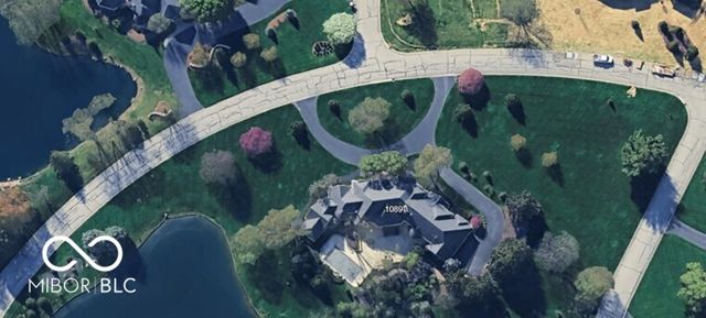1089 Laurelwood, Carmel, IN 46032