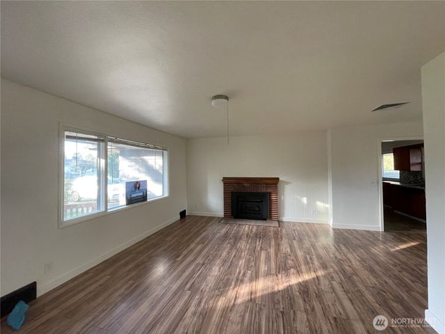 4904 14th, Lacey, WA 98503