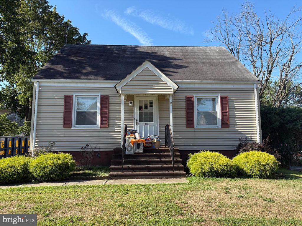 143 CHAPMAN AVE, Hamilton, NJ 08610