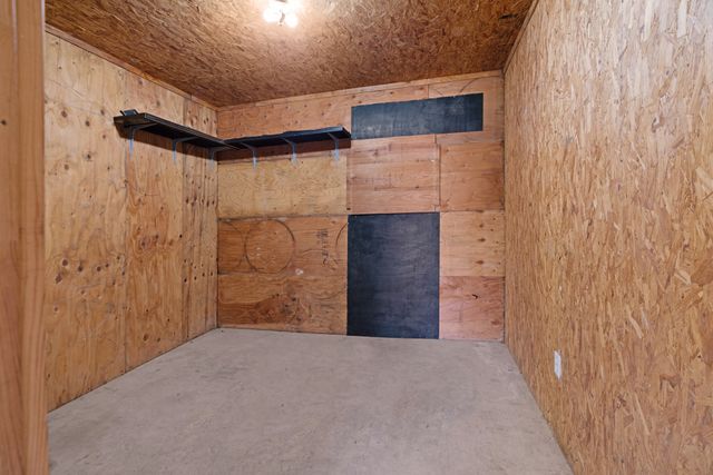 315 County Road 44100, Powderly, TX 75473