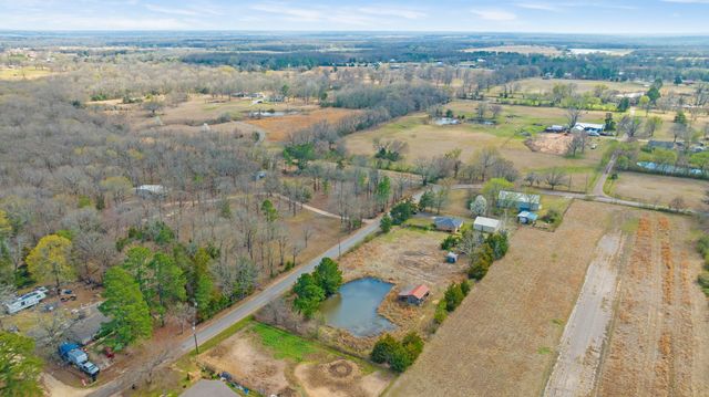 315 County Road 44100, Powderly, TX 75473