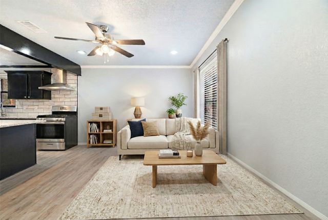 315 County Road 44100, Powderly, TX 75473