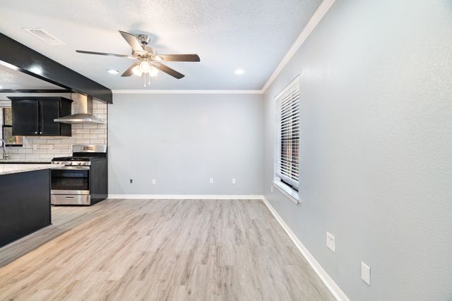 315 County Road 44100, Powderly, TX 75473