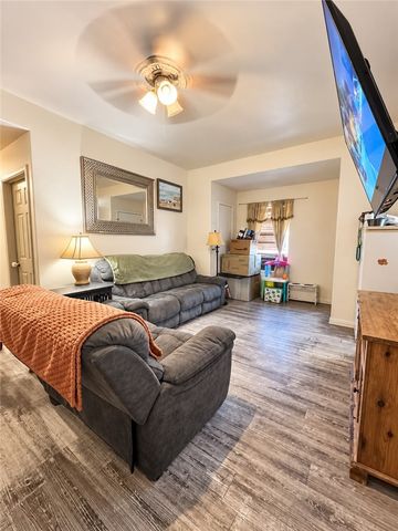 1913 Sandy Way, Corpus Christi, TX 78418