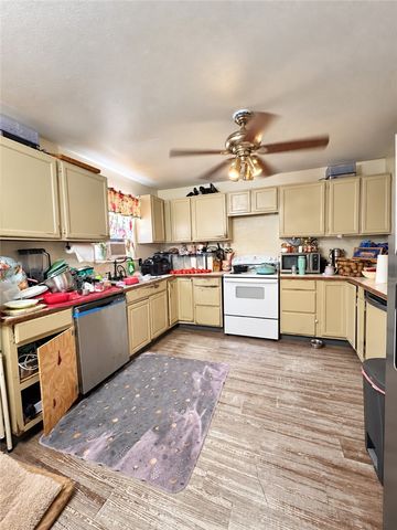 1913 Sandy Way, Corpus Christi, TX 78418