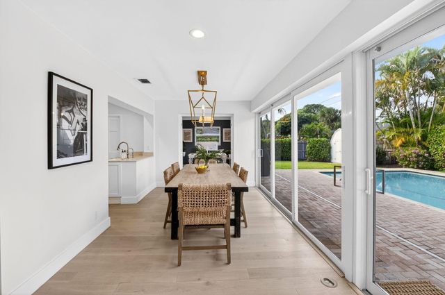 525 Sunset Road, Boynton Beach, FL 33435