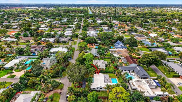 525 Sunset Road, Boynton Beach, FL 33435
