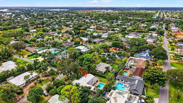 525 Sunset Road, Boynton Beach, FL 33435
