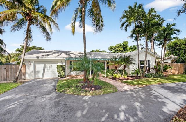 525 Sunset Road, Boynton Beach, FL 33435
