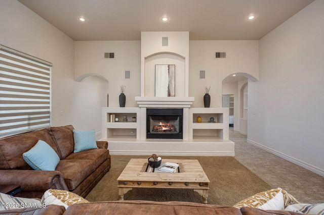 1898 Maverick Trail, Las Cruces, NM 88007