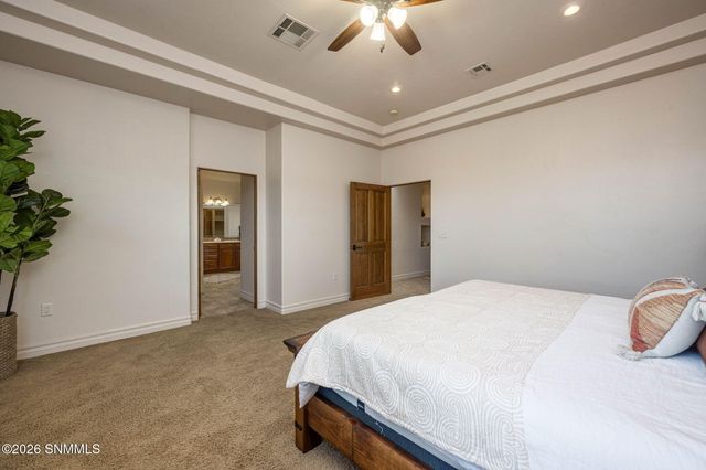 1898 Maverick Trail, Las Cruces, NM 88007