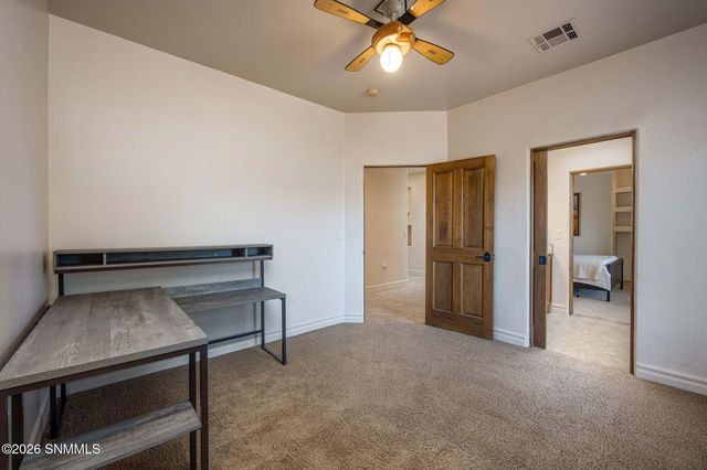 1898 Maverick Trail, Las Cruces, NM 88007