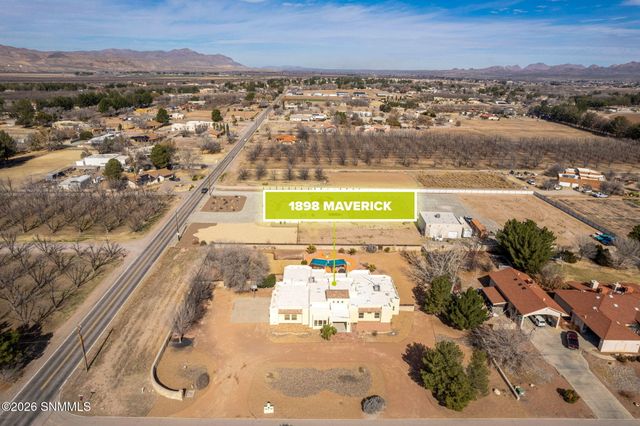 1898 Maverick Trail, Las Cruces, NM 88007