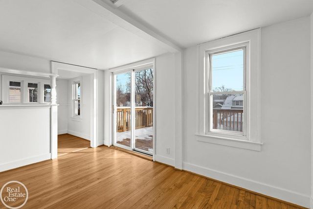 487 W Troy Street, Ferndale, MI 48220