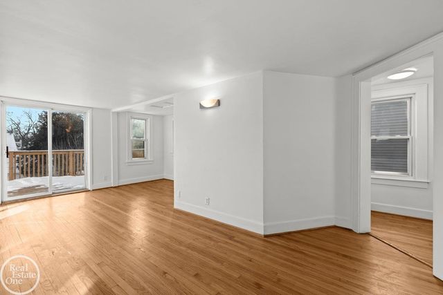 487 W Troy Street, Ferndale, MI 48220