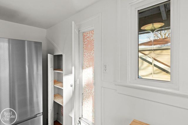 487 W Troy Street, Ferndale, MI 48220