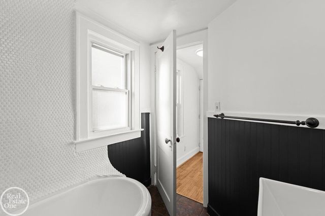 487 W Troy Street, Ferndale, MI 48220