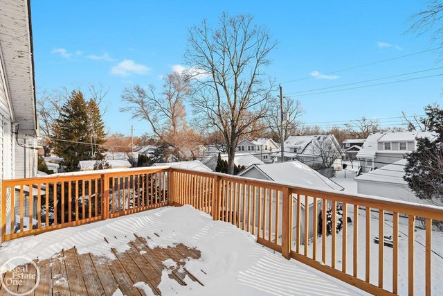 487 W Troy Street, Ferndale, MI 48220