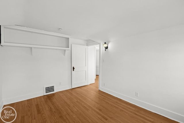 487 W Troy Street, Ferndale, MI 48220