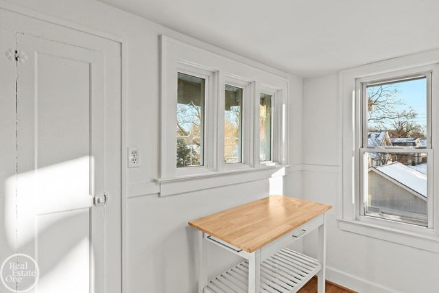 487 W Troy Street, Ferndale, MI 48220