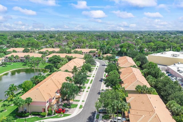 2410 Seminole Palms Dr, Green Acres, FL 33463