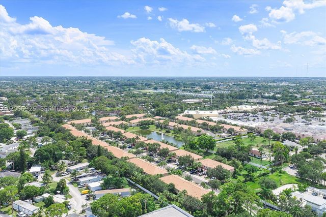 2410 Seminole Palms Dr, Green Acres, FL 33463