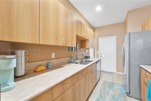 2410 Seminole Palms Dr, Green Acres, FL 33463