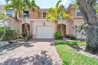 2410 Seminole Palms Dr, Green Acres, FL 33463