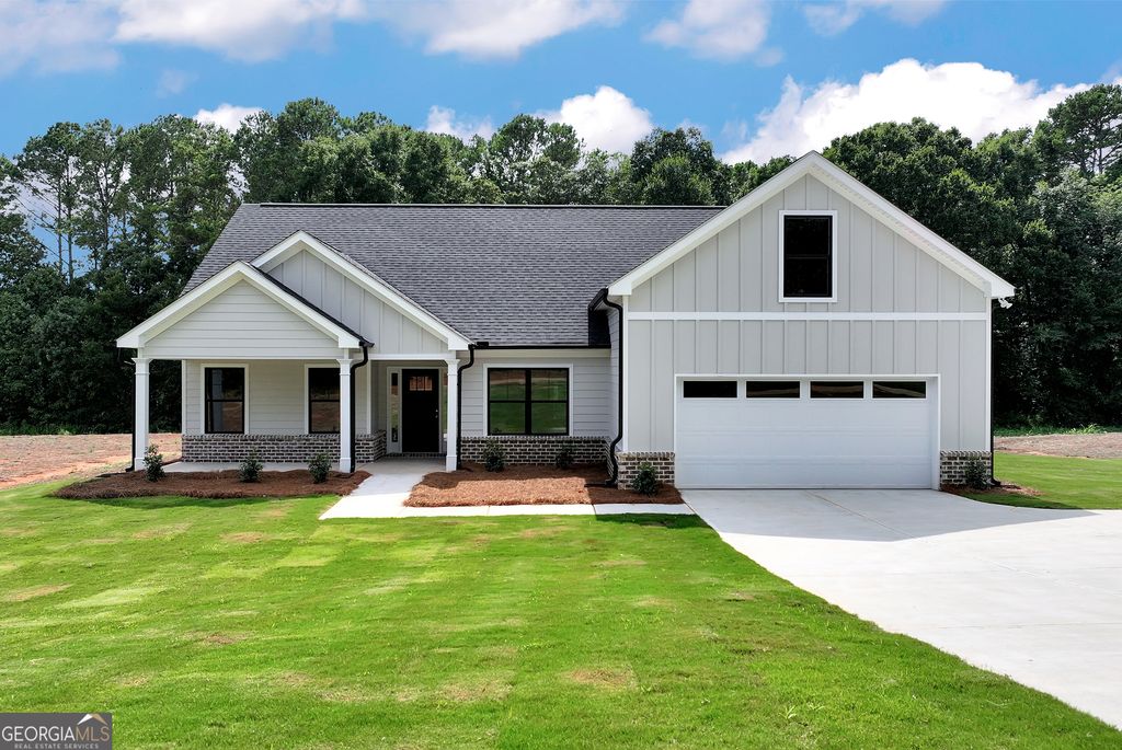 416 Myles Way, Winder, GA 30680