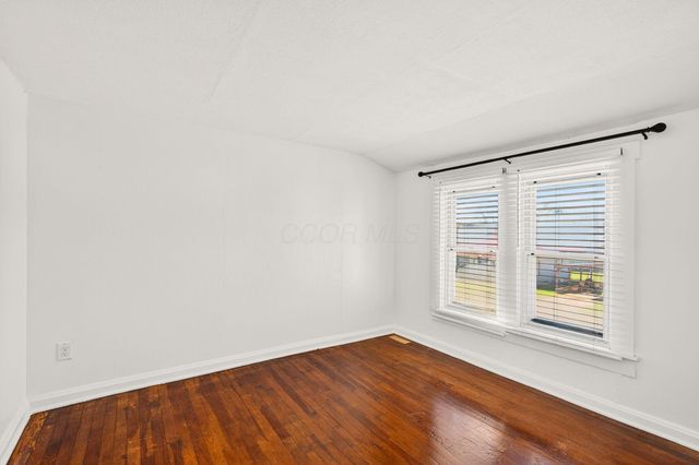 1240 Church Street, Logan, OH 43138