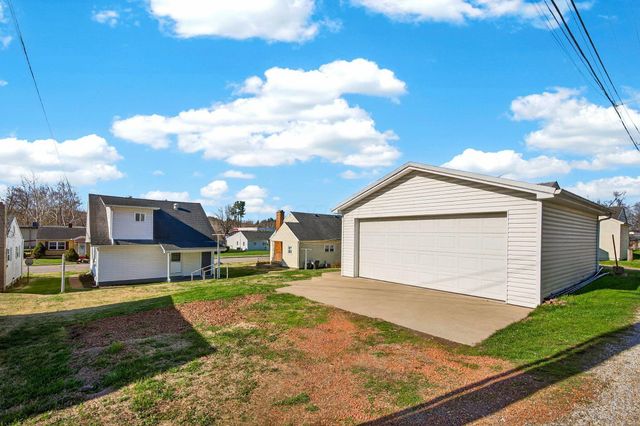 1240 Church Street, Logan, OH 43138