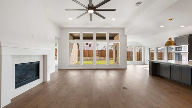 908 River Sky Road, Lavon, TX 75166