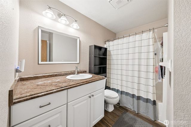 15905 91st Avenue Ct E, Puyallup, WA 98375