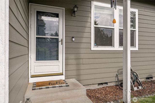 15905 91st Avenue Ct E, Puyallup, WA 98375