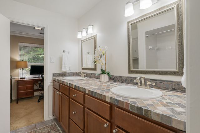 7110 Mossvine Drive, Dallas, TX 75254