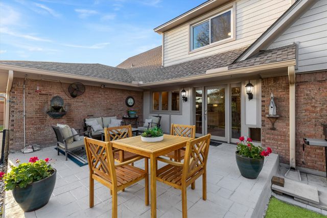 7110 Mossvine Drive, Dallas, TX 75254