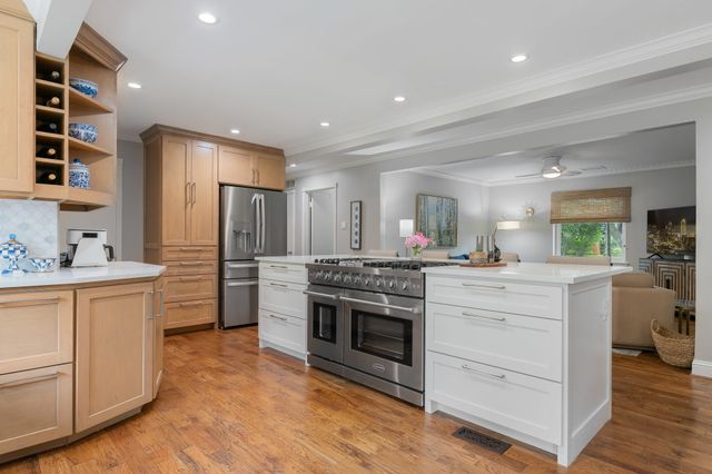 7110 Mossvine Drive, Dallas, TX 75254