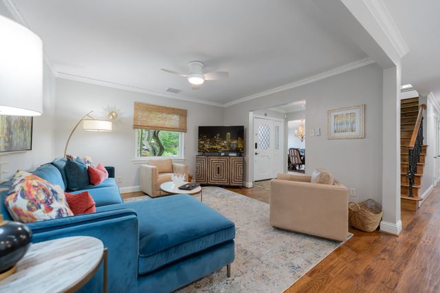 7110 Mossvine Drive, Dallas, TX 75254